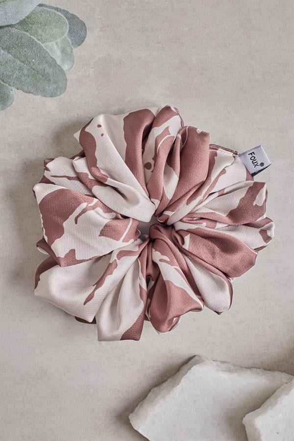 Fawn Plea Gathered Scrunchie