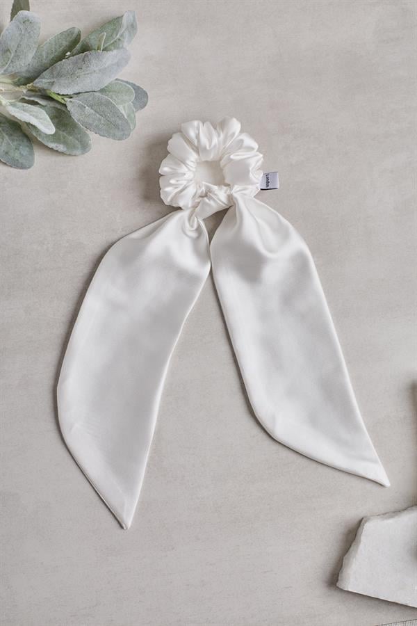 Tailed White Scrunchie