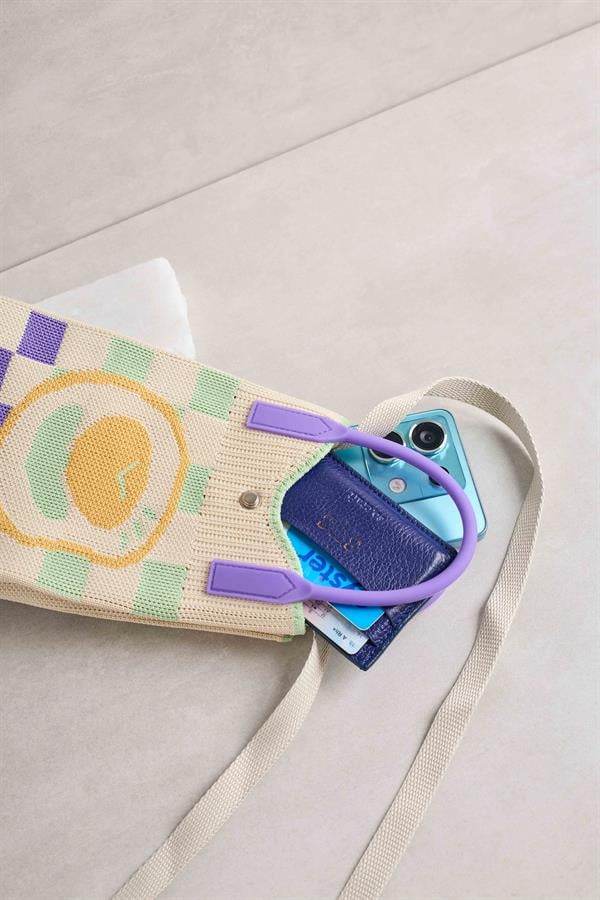Clock Knitted Bag