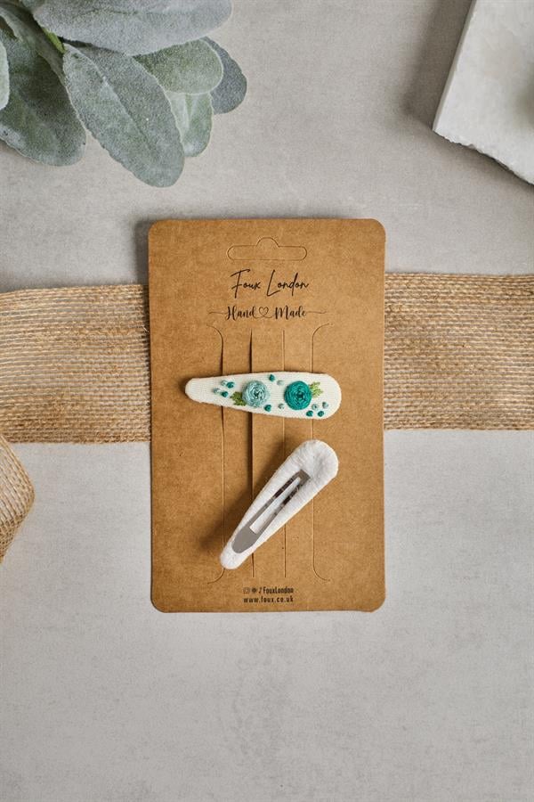Green Rococo Embroidered Crochet Clips