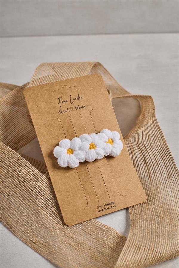 3-Piece White Daisy Crochet Clips