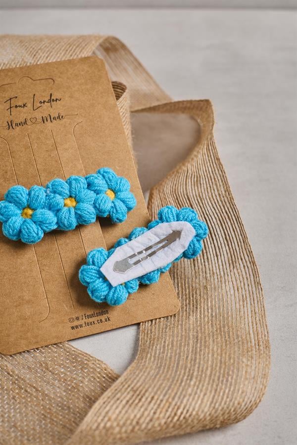 3-Piece-Blue-Daisy-Crochet-Clips