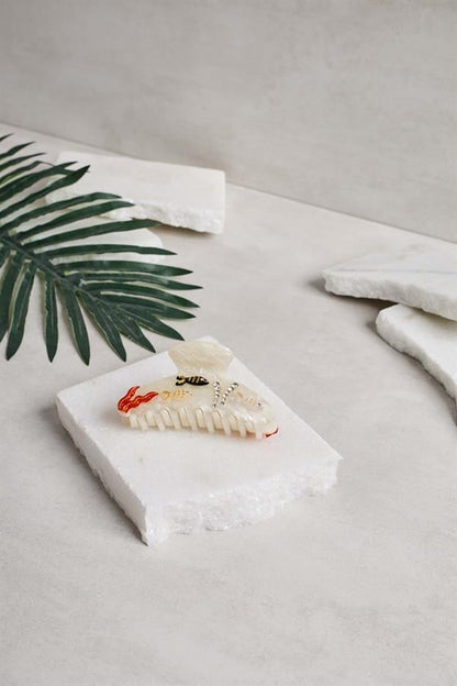 White Claw with Fish