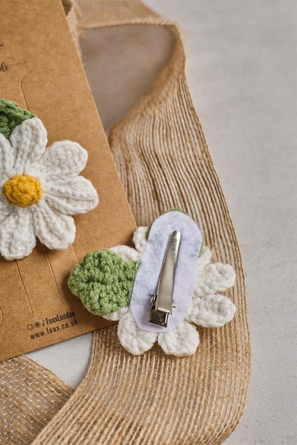 Large Daisy Crochet Clips