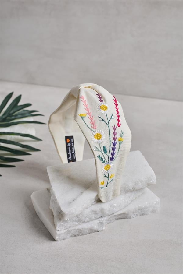 Daisy Embroidery Headband White