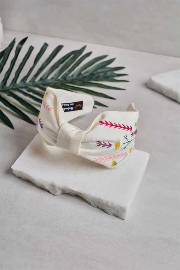 Daisy Embroidery Headband White