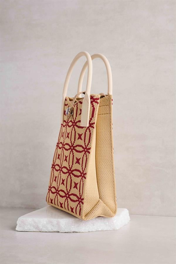 Geometric Pattern Knitted Bag