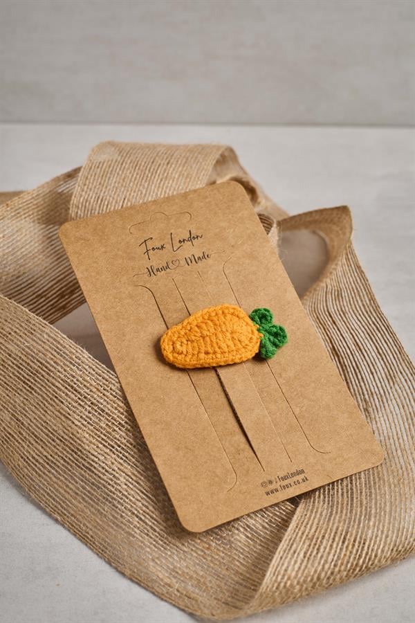 Carrot Crochet Clips