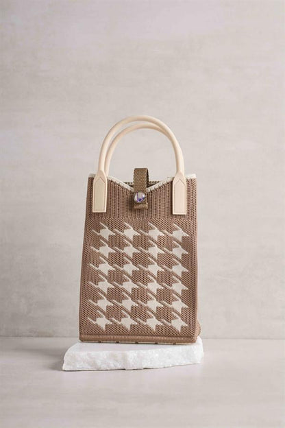 Brown Crow's Foot Bag