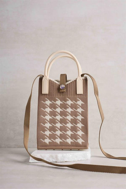 Brown Crow's Foot Bag