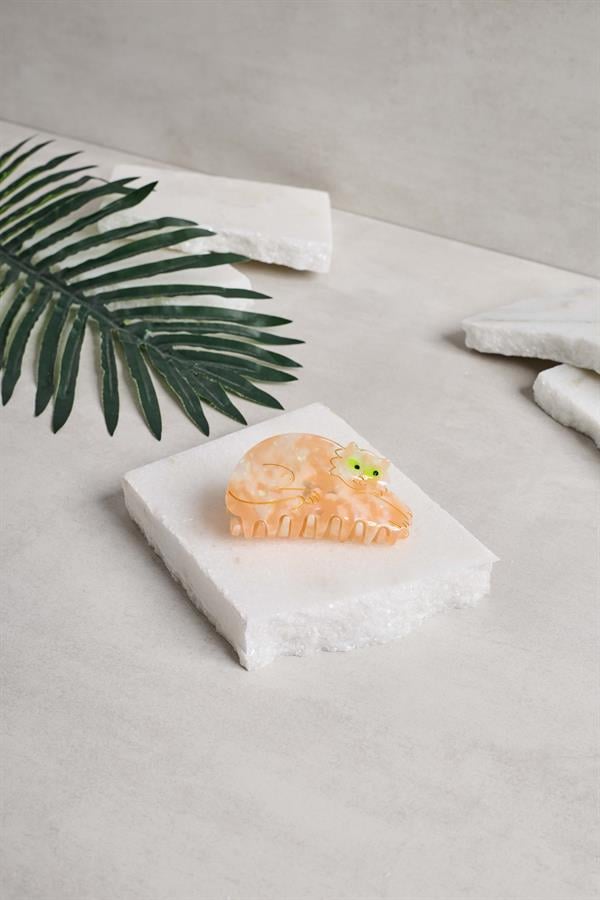 Unique Acetate Claws