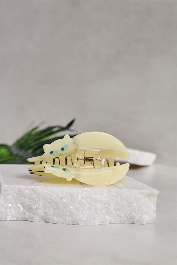 Unique Acetate Claws