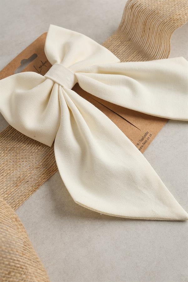 Off White Bow Tie
