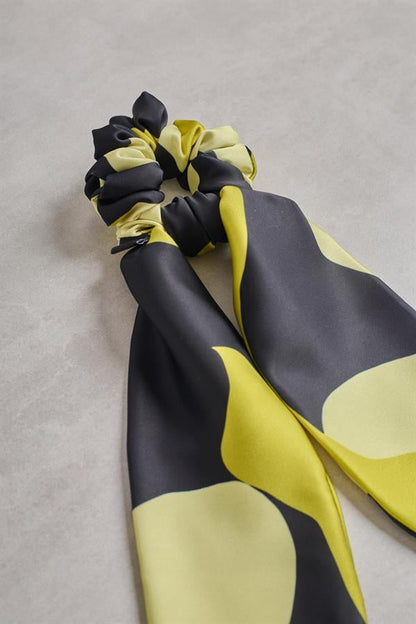 Tailed Olive Scrunchie