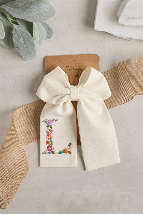 L Embroidered Bow Tie