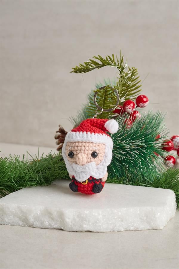 Santa Claus Knitted Keychain