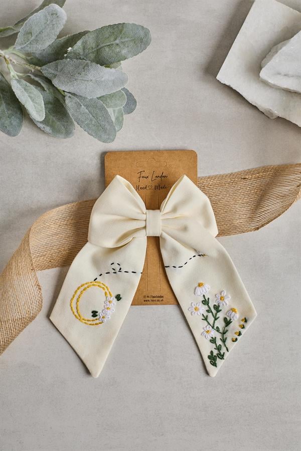 O Embroidered Bee Bow Tie