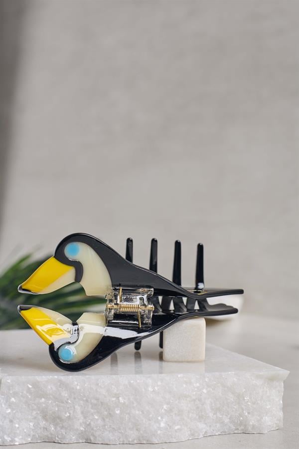 Unique Acetate Claws