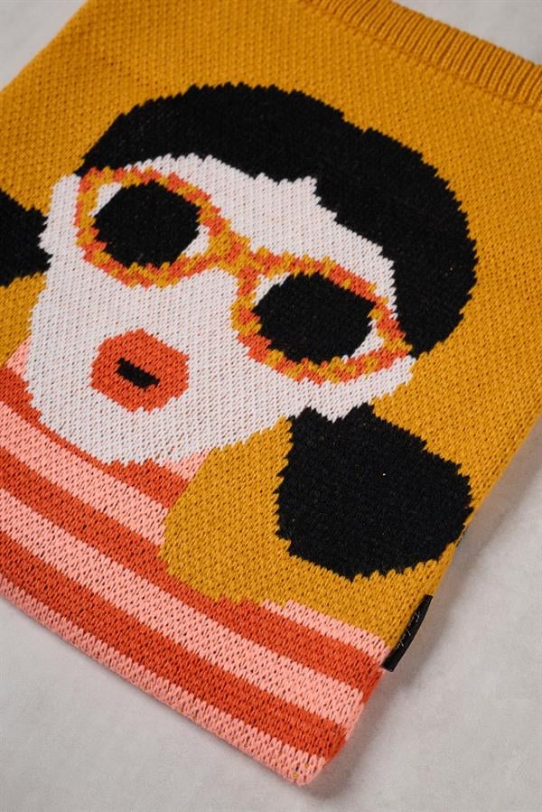 Rocco Girl Knitted Tote Bag