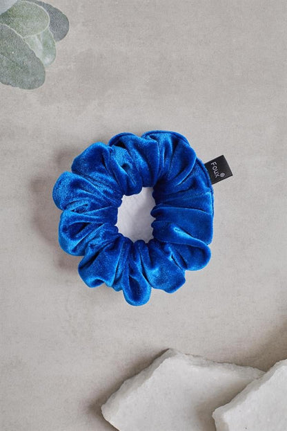 Trial Velvet Small Scrunchie