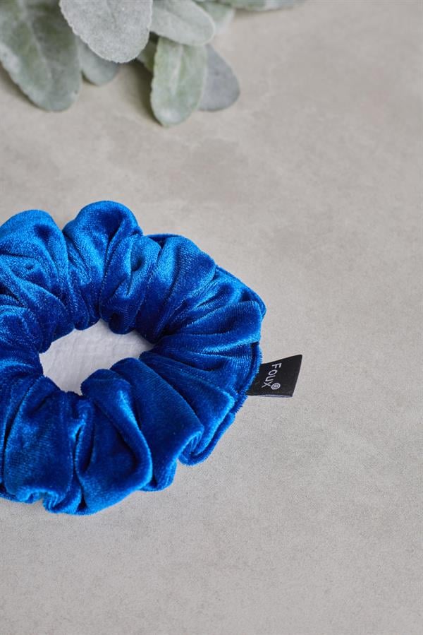 Trial Velvet Small Scrunchie