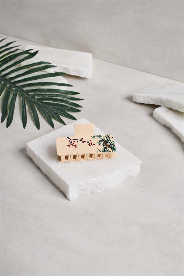 Unique Acetate Claws