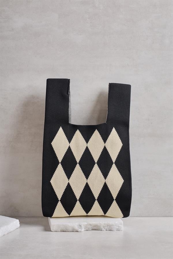 Black Diamond Patterned Knitted Tote Bag