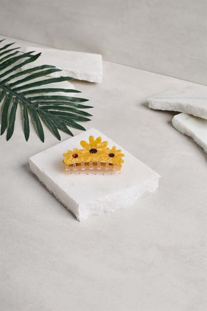 Triple Sunflower Claw