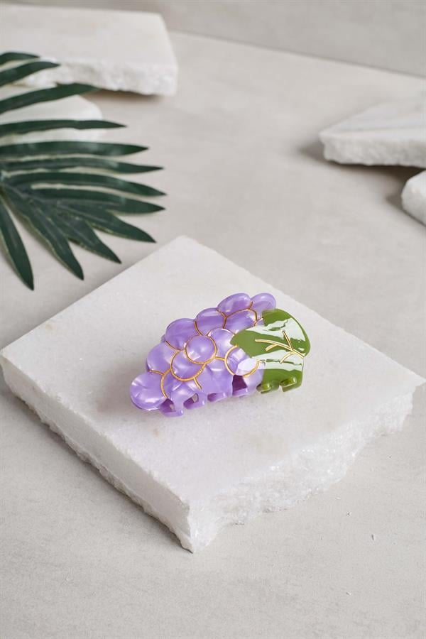 Unique Acetate Claws