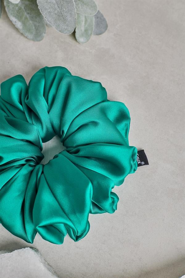 Green Plea Shirring Scrunchie