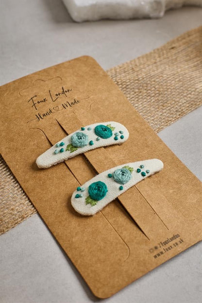 Green Rococo Embroidered Crochet Clips